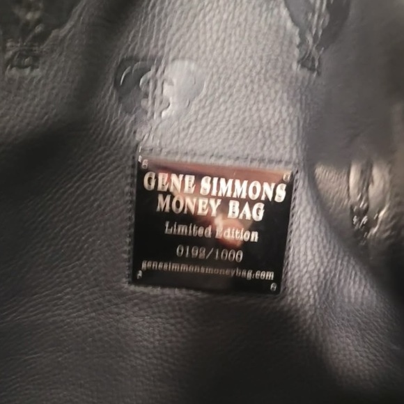 👨🏻‍🎤🎸 Gene Simmons Limited Edition “Money Bag” Leather Flap Tote 🎸👨🏻‍🎤 - Picture 14 of 16